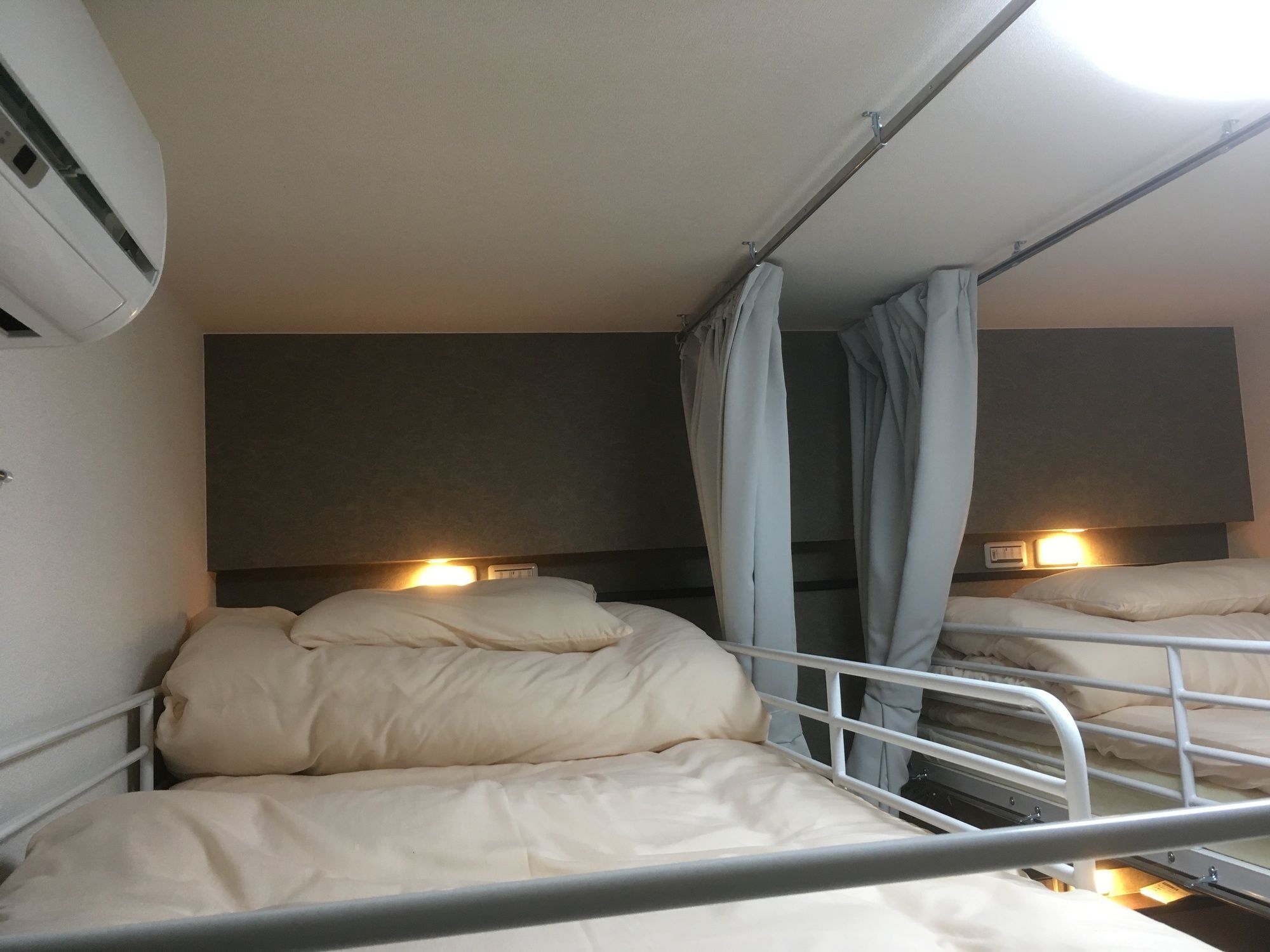 Keimei Guest House Осака Екстериор снимка