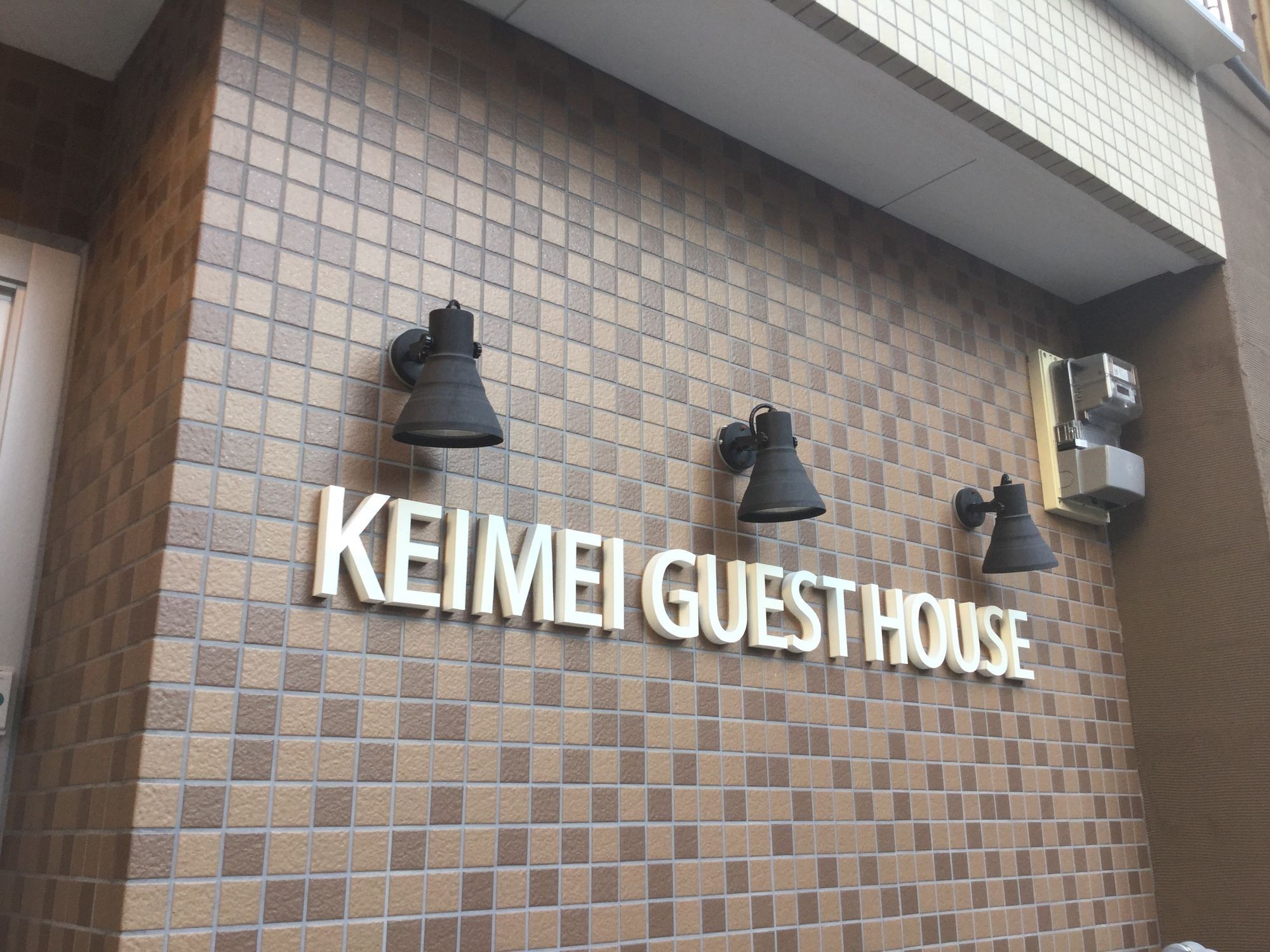 Keimei Guest House Осака Екстериор снимка